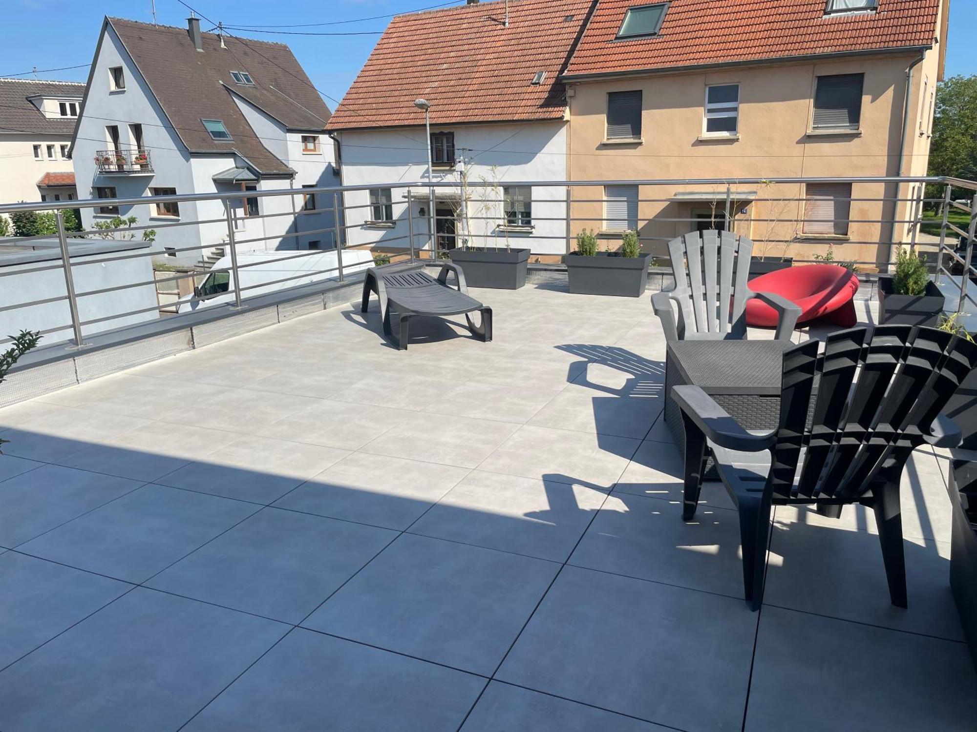 2 Pieces Avec Terrasse
